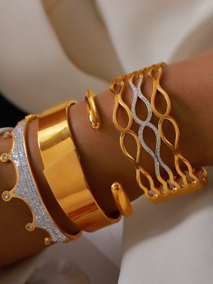 Simple Stainless Steel Open-Ended Bracelet Women's Cold Light Luxury Non-Fading 18K Gold Accessories