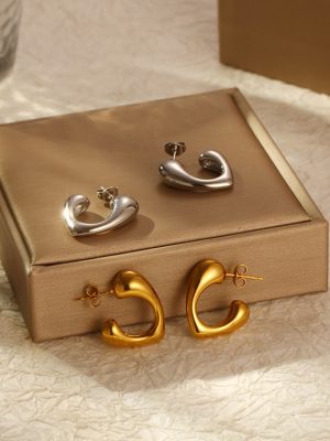 Ins18k Gold Stainless Steel Hollow Heart-Shaped Earrings Non-Fading Design All-Match Earrings