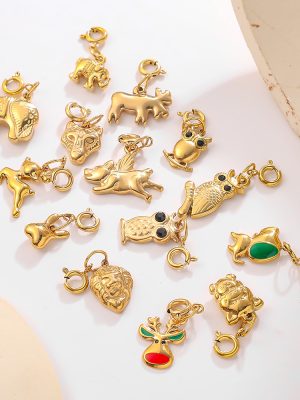 Personality Owl Fliggy Animal Series Jewelry Buckle Pendant DIY Ornament Accessories