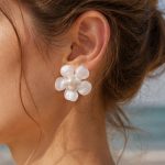 New Super Fairy Drop Oil Imitation Pearl Flower Earrings Stainless Steel Simple All-Match Female Accessories Earrings