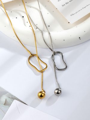 INS Cold Stainless Steel Ball Necklace Female Temperament Design 18K Gold Plating Clavicle Chain