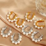 French Exquisite Small Pearl Stud Earrings Female Design Temperament Earrings Fresh Sweet Earrings