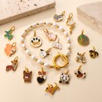 Adorable Animal Pendant Pendant Cute Cat Dog Paw Prints Modeling DIY Ornament Accessories Personality Small Pendant