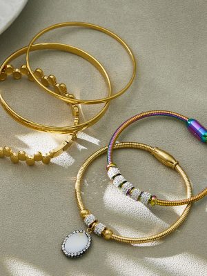 Full Diamond round Beads Elastic Goose Throat Magnetic Suction Bracelet 18K Gold Plated Minimalist Simple Bracelet Glossy Stainless Steel Bracelet