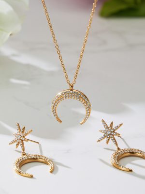 Court Full Zirconium Crescent Pendant Clavicle Chain Eight Awn Star Earrings Plated 18K Real Gold Simple Vintage Jewelry