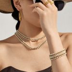 New Buckle Shell Pearls Necklace Women's Stainless Steel 18K Gold Plating Advanced Bracelet Ornament