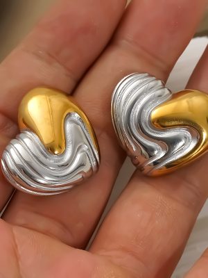 Stainless Steel Gold-Plated Color Matching Light Extravagant Love Heart Stud Earrings Female Senior Hundred Eardrops Earrings