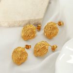 Women's Cold Pleated Earrings High-Grade Decoration Design Light Luxury Temperament Earrings