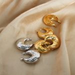 New Retro Palace Personality Stainless Steel Gold-Plated U-Shaped Antler Embossed Earrings Simple Jewelry