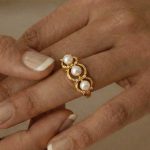 Stainless Steel Shell Pearls Zircon Side Opening Little Finger Ring Plated 18K Real Gold Light Luxury Ring Does Not Fade Ornament