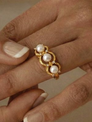 Stainless Steel Shell Pearls Zircon Side Opening Little Finger Ring Plated 18K Real Gold Light Luxury Ring Does Not Fade Ornament