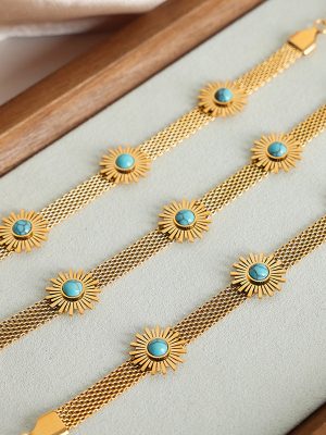 Retro Affordable Luxury Advanced Design Stainless Steel Gold-Plated Flowers Bracelet Personality Ornament Female