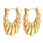 color: Pattern Stamped Earrings Gold