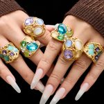 Retro Court Hollow Stainless Steel Ring 18K Gold Opal Glass Stone Light Luxury Ring for Women
