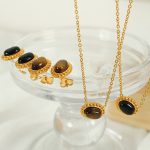 French Gentle Elegant Light Luxury Oval Inlaid Tigereye Minimalistic Personalized Temperament Wild Commuter Accessories for Women