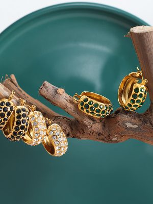 Dongguan Stainless Steel Electroplating Rhinestone Earrings Personality Multi-Color Optional C- Shaped Special Ornament