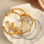 Personality Temperament Entry Lux Bracelet Female Versatile Simple Stainless Steel Electroplated Glossy New Jewelry Female