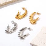 Angel Wings Stainless Steel Earrings Suitable for Women's Daily Wear Simple Earrings
