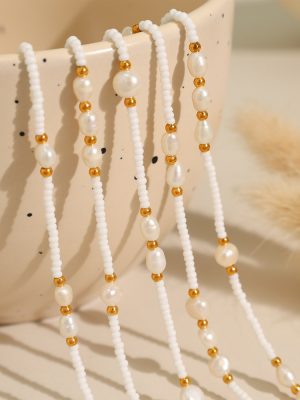 New Natural Pearl Necklace Women's Simple Elegant Advanced Beaded Clavicle Chain Jewelry
