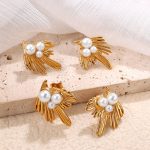 Advanced New Irregular Feather Studs Temperament Wild 18K Gold Plating Stainless Steel Women