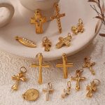 Vintage Cross Pendant Necklace Female Design Hip Hop Jewelry Female