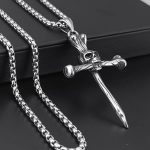 color: Skull + Stainless Steel Chain
