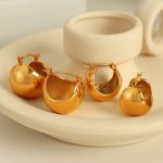 Retro Spherical Stainless Steel Earrings C- Shaped Hollow Circle 18K Gold Earrings