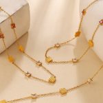 Design Light Luxury Cube Sugar Zircon Necklace Non-Fading 18K Gold Plating Personalized Commuter Clavicle Chain