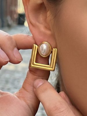 Stainless Steel Artificial Pearl Earrings 18K Gold Plated Geometric Square Ear Studs Female Graceful Earrings