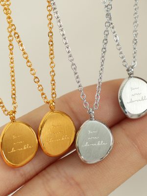 Neutral Irregular Oval Pendant Necklace 18K Gold Plating Stainless Steel Clavicle Chain Women's Accessories