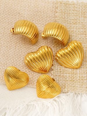 Minimalist Dongguan stainless steel heart earrings, chic and sophisticated, perfect for women.