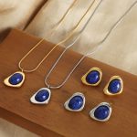 New Retro Irregular Geometric Stainless Steel Gold-Plated Inlaid Natural Stone Pendant Necklace and Earrings Suite Ornament Women