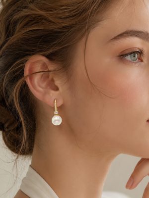 Exquisite Micro-Inlaid Super Flash Zircon Shell Pearl Earrings Stainless Steel 18K Gold Plating French Elegant Commuter Women