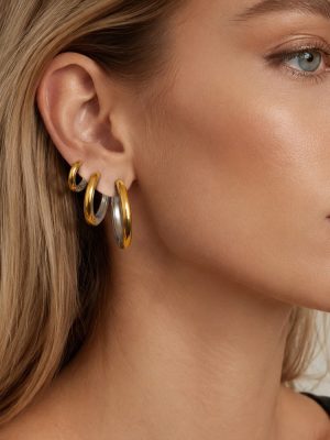 New Advanced Design Light Luxury Temperament Stainless Steel Earrings Jewelry Female