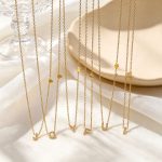 New Stainless Steel 26 Letter Pendant Necklace 18K Gold Plated Inlaid Zircon Light Luxury Volkswagen Style