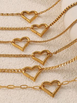 Peach Heart Buckle All-Match Bracelet Female Stud Chain Curb Necklace Stainless Steel Plated 18K Gold Item Necklace