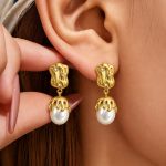 Gold pearl pendant stainless steel earrings, mild luxury retro style earrings