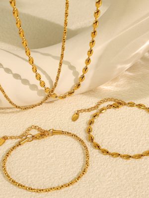 New Personalized Hip Hop Clavicle Chain Gold Stainless Steel Plated 18K Beanie Bracelet Simple Jewelry