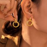 Fashionable Double Ring Threaded Earrings Stainless Steel PVD Plating Simple Circle Non-Allergic Popular Earrings