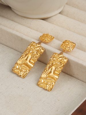 New Personalized Retro Design Stainless Steel Gold-Plated Long Square Pleated Earrings Female Earrings