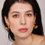 Stainless Steel Hollow C- Shaped Earrings Personalized Graceful and Wild Stud Earrings Light Luxury Earrings