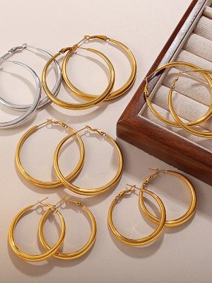 New Large Circle Earrings Light Luxury and Simplicity Advanced Earrings Simple Bracelet Personality All-Match