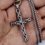 color: Chain Cross + Steel Chain