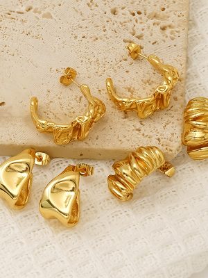 Stainless Steel Light-Luxury High-End Pleated Stud Earrings, Women’s Irregular C- Shaped Vintage Earrings