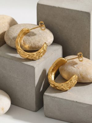 Pleated Texture C- Shaped Stainless Steel Studs 18K Gold Plating High Quality Earrings Simple Commute Essential
