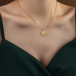 color: P1081-Gold White Sea Shell Rose Necklace 40+5cm