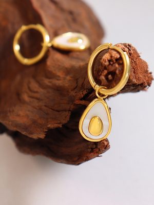 Personalized Avocado Shape Shell Earrings Geometric Elegance New Studs Simple Earrings