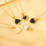 Stainless Steel Non-Fading High-Grade Love Heart Necklace Female Mild Luxury Retro Clavicle Chain