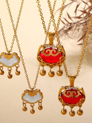 Retro Safety Lock Pendant Necklace 18K Gold Plating All-Match Clavicle Chain