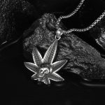 color: Skull Leaf + Stainless Steel Chain